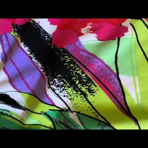 JONES & CO size 12 women’s dress. Like new condition. Stretch quality material - Picture 9 of 10